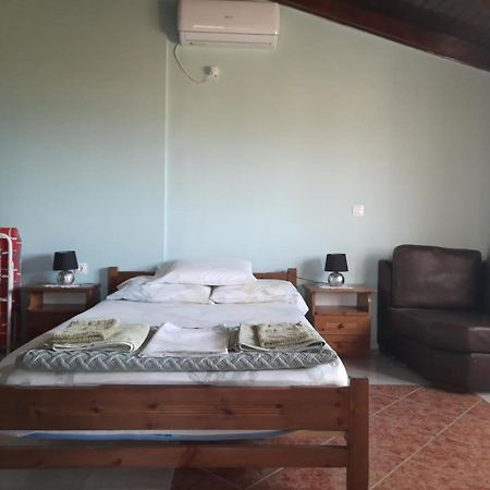 Galaxy Rooms Xi Beach المظهر الخارجي الصورة