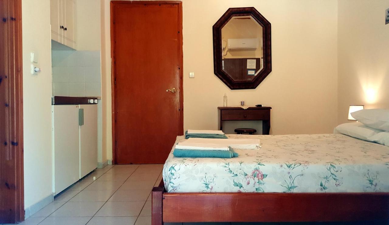 Galaxy Rooms Xi Beach المظهر الخارجي الصورة