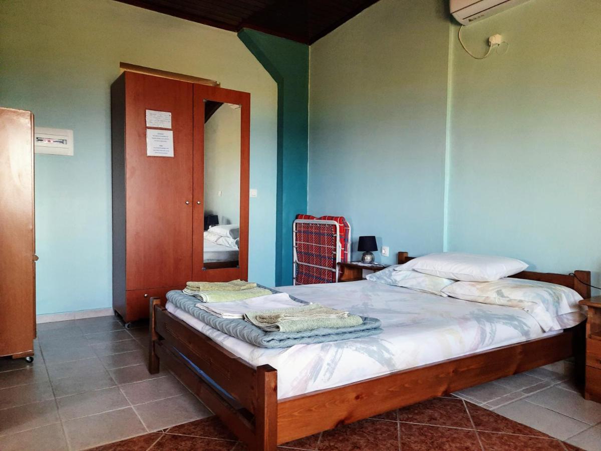 Galaxy Rooms Xi Beach المظهر الخارجي الصورة