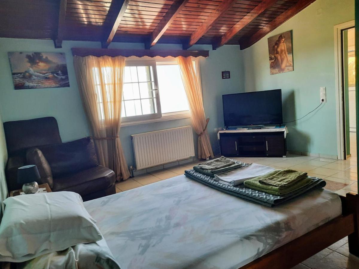 Galaxy Rooms Xi Beach المظهر الخارجي الصورة